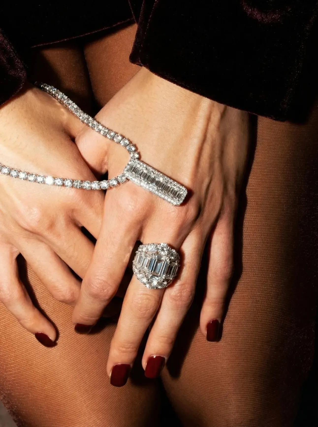 Diamond line bracelet & emerald-cut ring